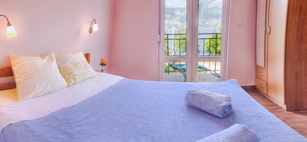 Apartmani Stanovcic Donji Morinj Exterior foto